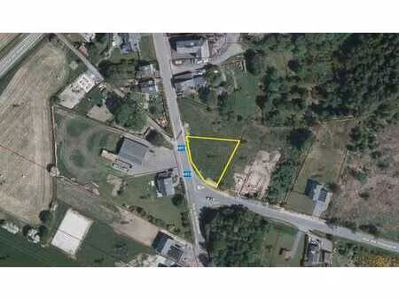 terrain à bâtir d'une superficie de 10 62 ares !