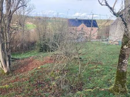 terrain à bâtir dans un endroit calme et rare.