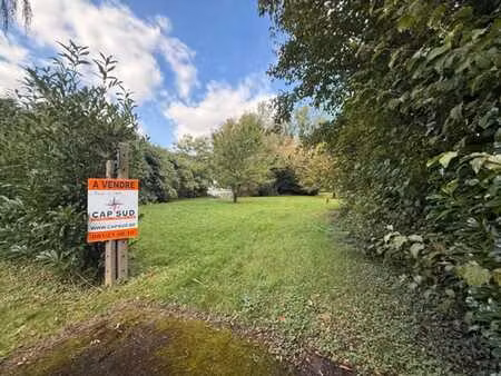 terrain avec châlet en bord de meuse