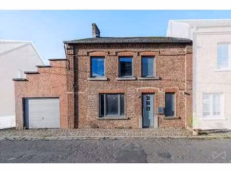 rue fort jaco 8 à 5620 florennes