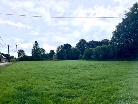 terrain à bâtir de 4196 m² à la campagne !
