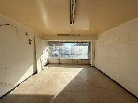 local commercial à vendre