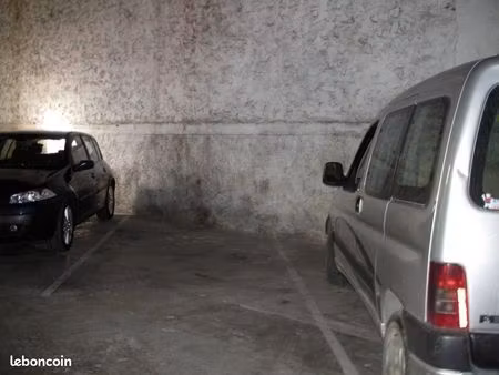 location parking/garage