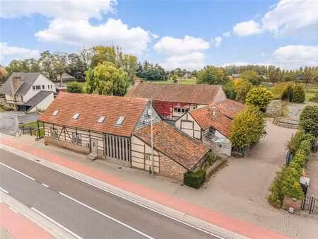 commerce avec appartement