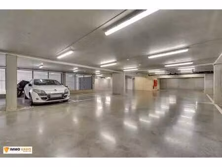 vente - parking tongeren - 16 000 €