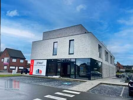 374 m² nieuwbouw handelspand langs olmensesteenweg te huur