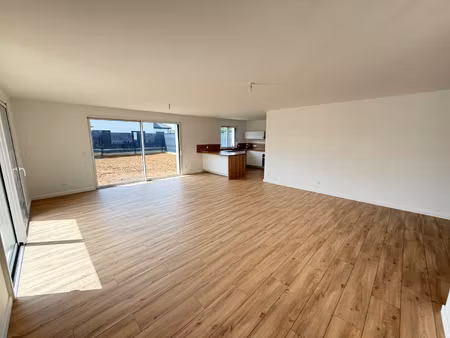 magnifique plain-pied contemporain à gouy-sous-bellonne