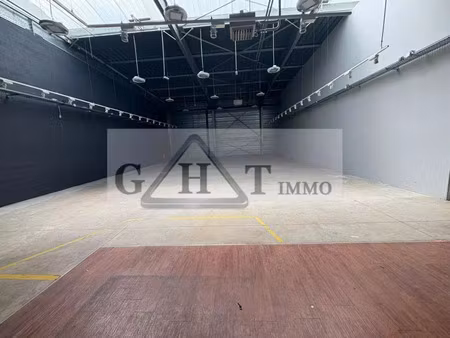 vente local industriel 475 m² vaux-le-pénil (77000)
