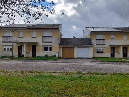 maison mitoyenne avec jardin et garage