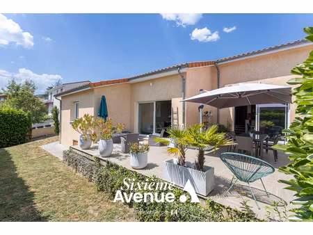 maison avec jardin clos  terrasse et garage