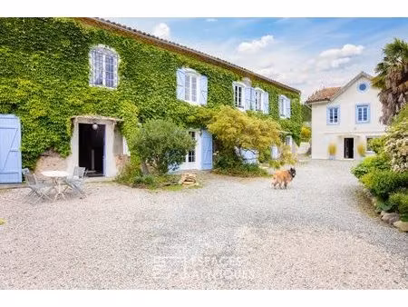 maison de maître et dépendance à villeneuve-de-rivière