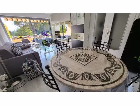 antibes hauteurs - f2 de 51m2 terrasse 27m2 - investissement viager