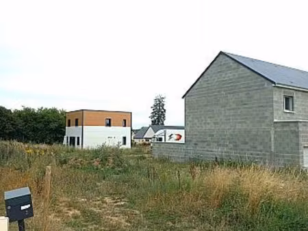 terrain 271 m² cheille