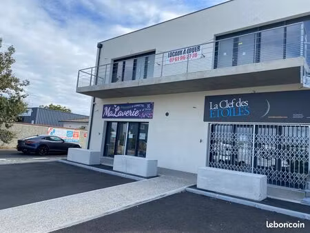 local professionnel 75m2 rez de chaussée