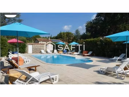 vente maison 6 pièces 760 m² villecroze (83690)