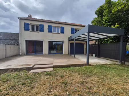 semi plain pied loison sous lens 4 pièce(s) 147 m2   3 chambres   jardin   garage.