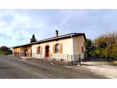 ancien corps de ferme de 160 m2 - trébons-sur-la-grasse