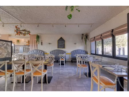 vente locaux professionnels 4 pièces 90 m² à montaigu-vendée (85600)  150 000 €