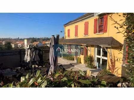 vente bureaux et commerces à saint-laurent-sur-sèvre (85290) : à vendre / saint-laurent-su