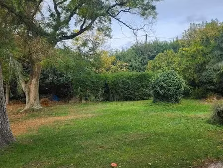 vente terrain 653 m² à toulon (83000)  349 000 €