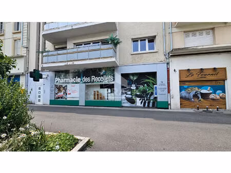 local commercial longwy 100 m2