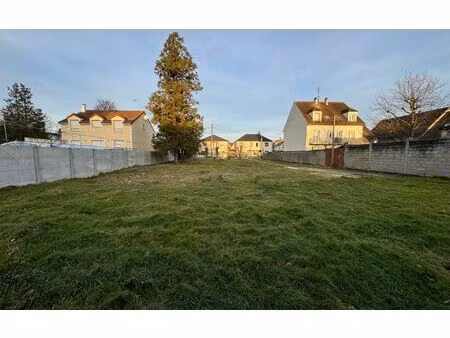 terrain pontault-combault m² t- à vendre  230 000 €