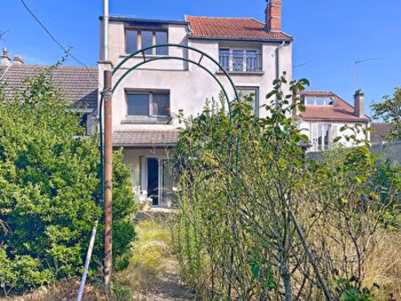 maison montesson