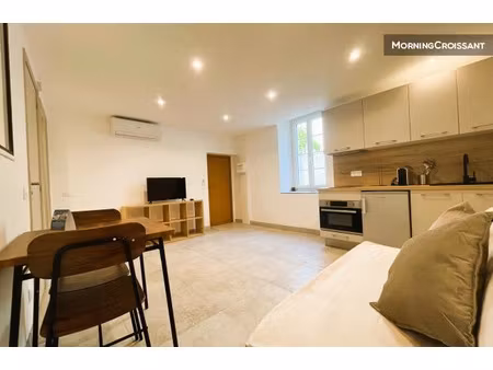 location meublée appartement 1 pièce 28 m² à valbonne (06560)  805 €