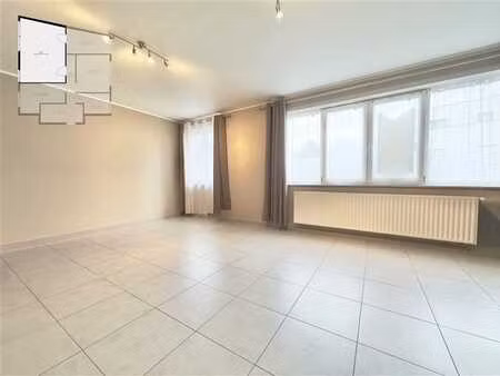 appartement duplex avec grand garage !