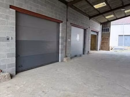 garage/entrepot 23 m2
