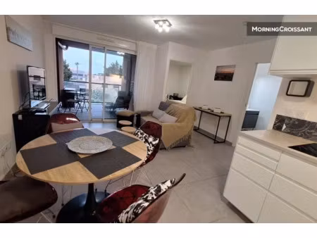 location meublée appartement 1 pièce 42 m² à lattes (34970)  1 050 €