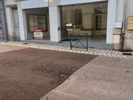 local commercial à louer