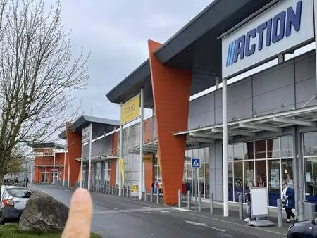 local commercial à louer