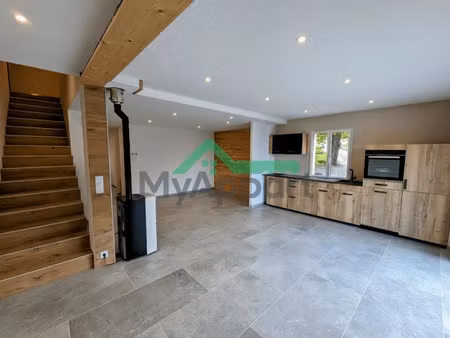 location meublée appartement 4 pièces 95 m² à aviernoz (74570)  1 680 €