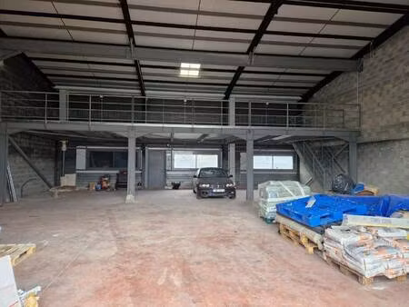 local commercial à louer