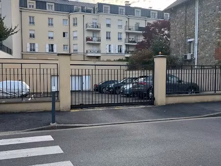 location parking à villemomble (93250)  55 €