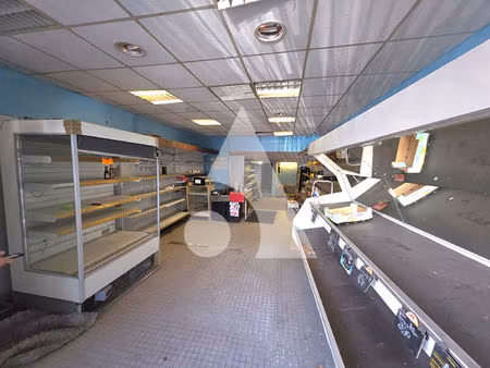 murs commerciaux d'exception / quartier du grand val