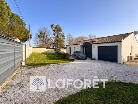 maison récente t4 de plain-pied à vendre sur un terrain de 1414 m² hors lotissement entre 