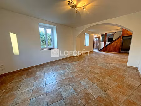 maison de village marsonnas