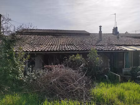 maison à vendre à saint ciers de canesse - référence 2059