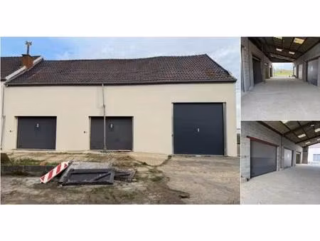 parking à louer à rue tout vent 02 fontaine-l'évêque (vbd52438)