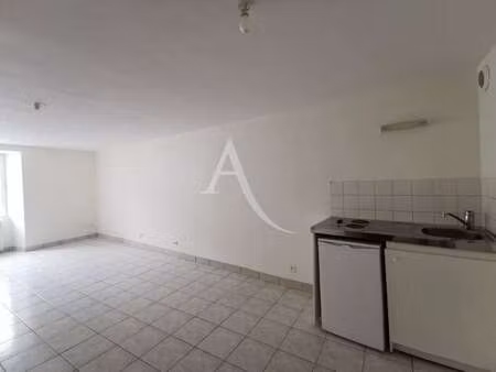 location appartement 2 pièces à chemille (49120) : à louer 2 pièces / 35m² chemille