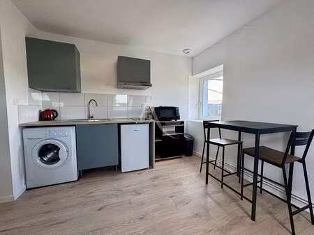 location appartement t1 meublé à évron (53600) : à louer t1 meublé / 19m² évron