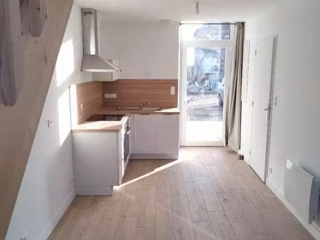 location appartement 3 pièces à sainte-marie (35600) : à louer 3 pièces / 41m² sainte-mari