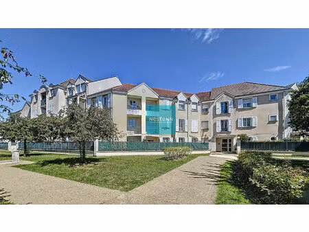 loué meublé le plessis bouchard - charmant 3 pièces avec balcon - quartier calme et privil