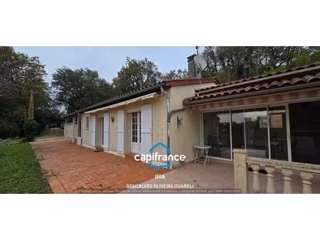 a vendre  superbe maison de plain-pied avec dépendance et vue panoramique