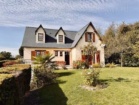 maison saint-jean d'elle 140 m2 et 4 chambres