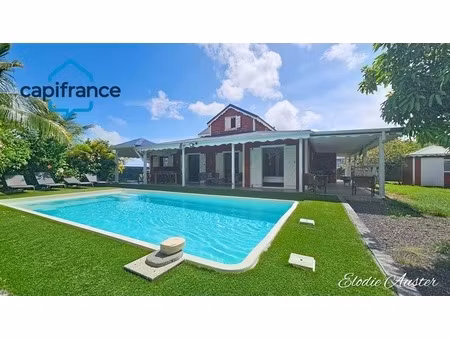 villa contemporaine t6 avec piscine secteur calme et prisé