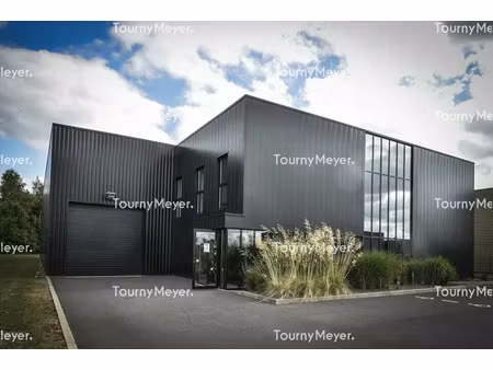 local d'activites a vendre