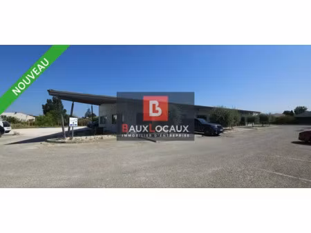 locaux d'activite avec bureaux a louer